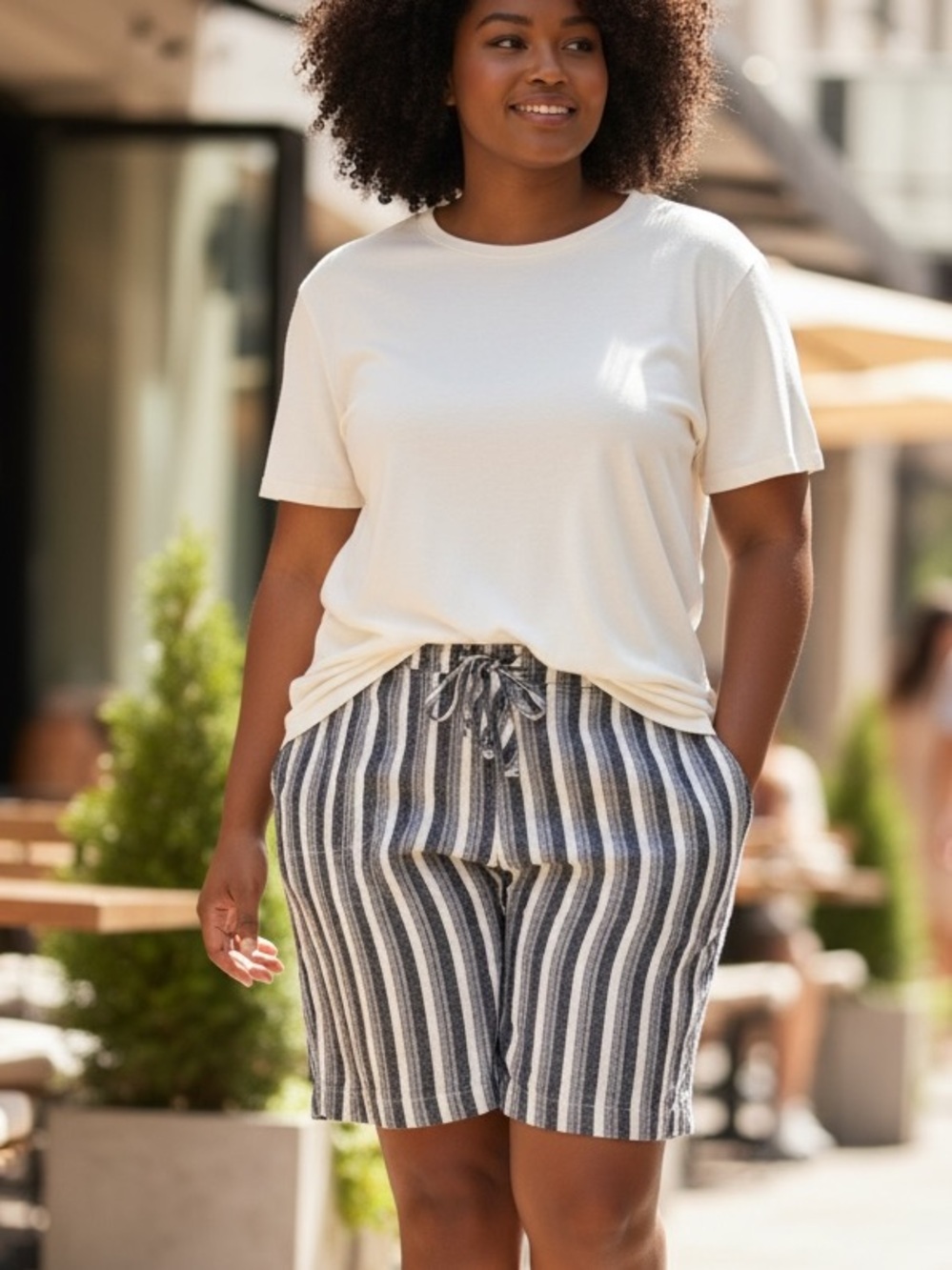 Per Se Striped Linen Blend Shorts